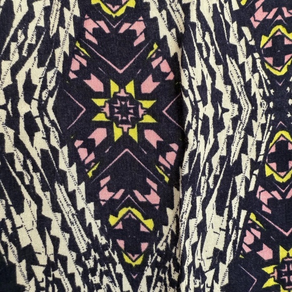 Pixley | Flowy Aztec Pattern Tank Top Size XS - Picture 6 of 7